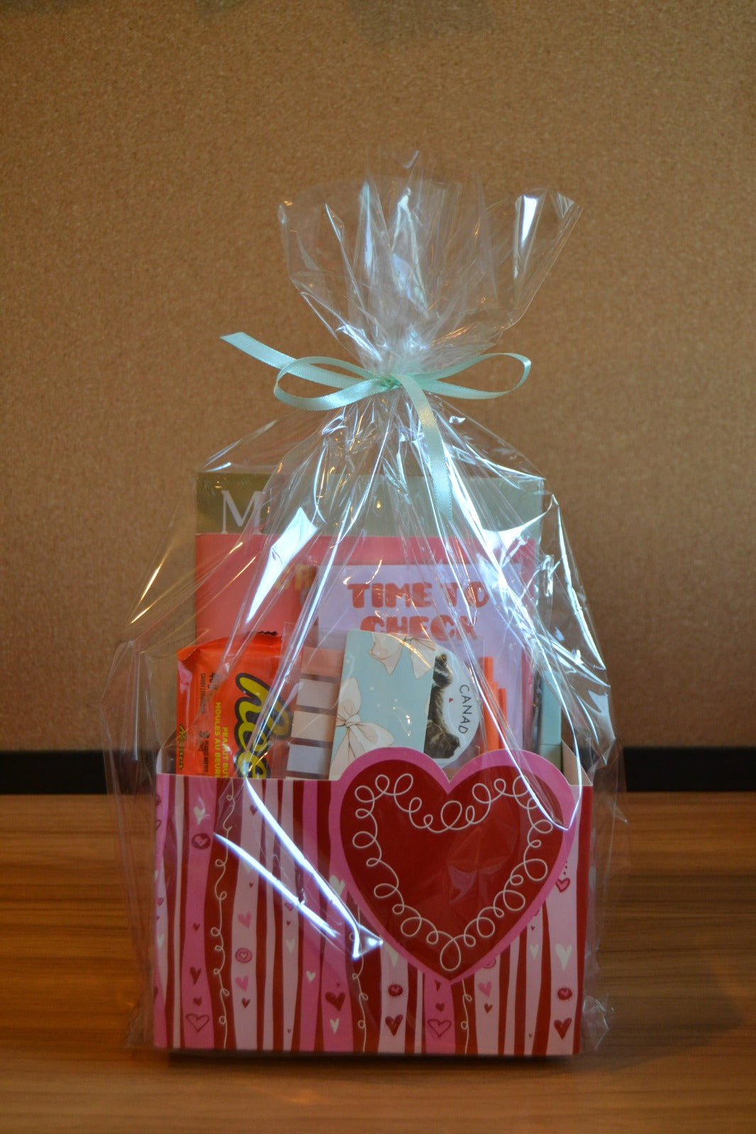 Customized Gift Hamper 1