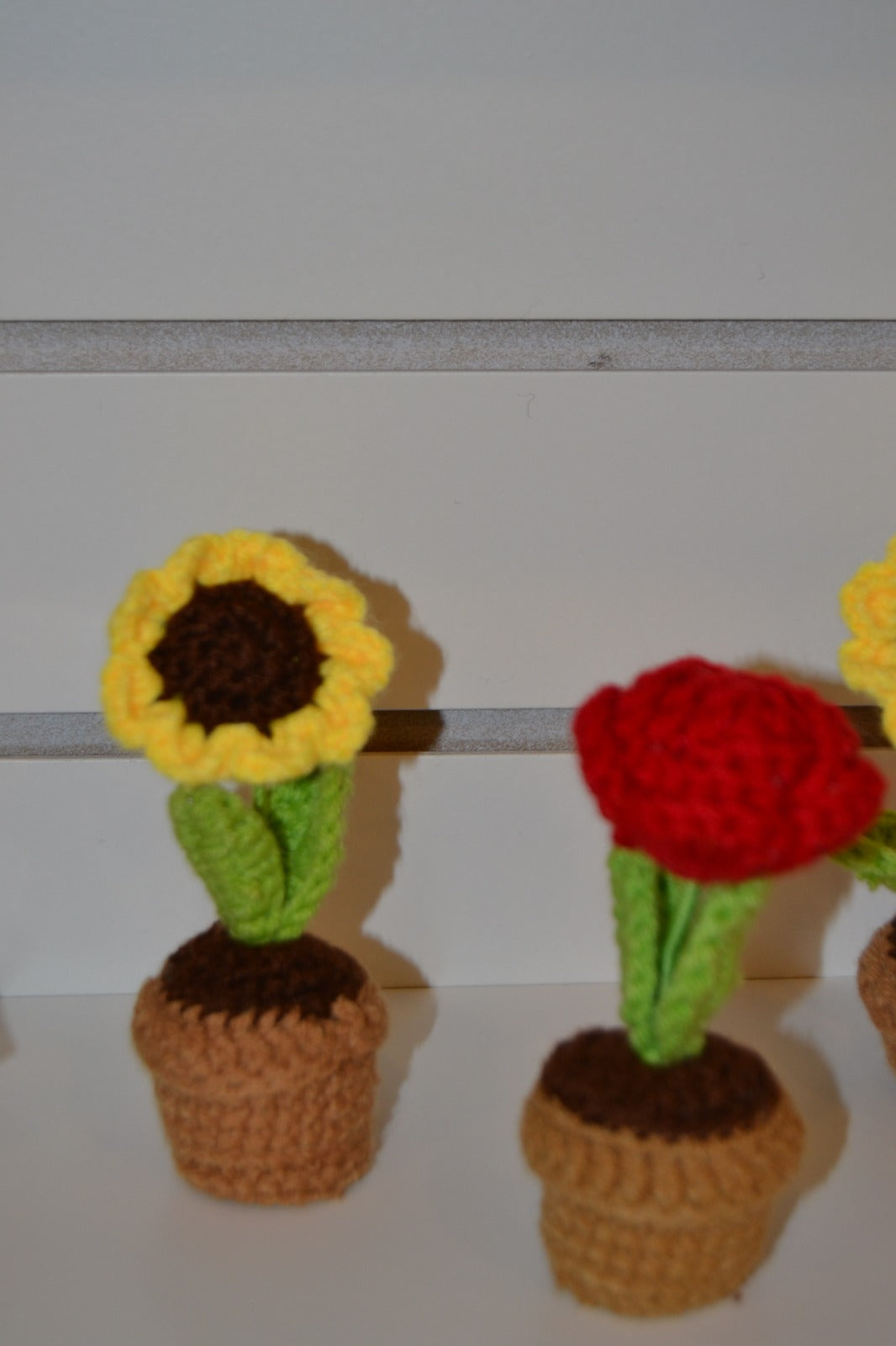 Crochet Gift | Blooming Flower Pot (knitted) -01