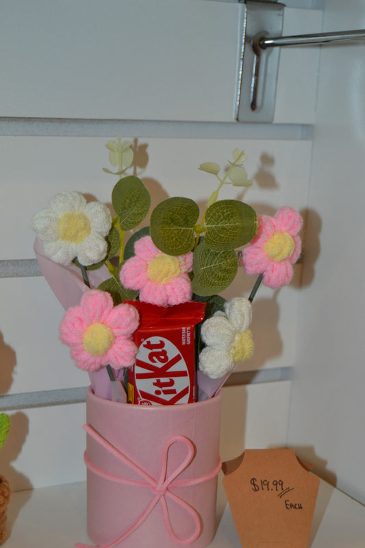 Crochet Gift | Customized Flower Bouquet With Chocolates Of Your Choice