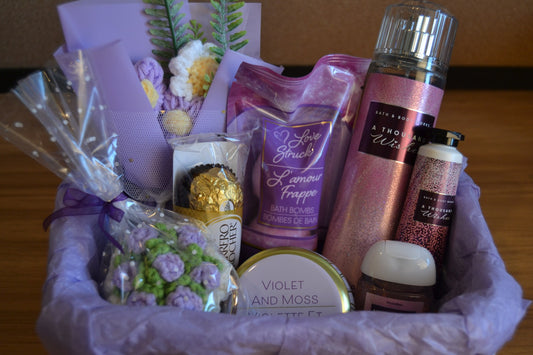 Gift Basket - 01 (Customizable)