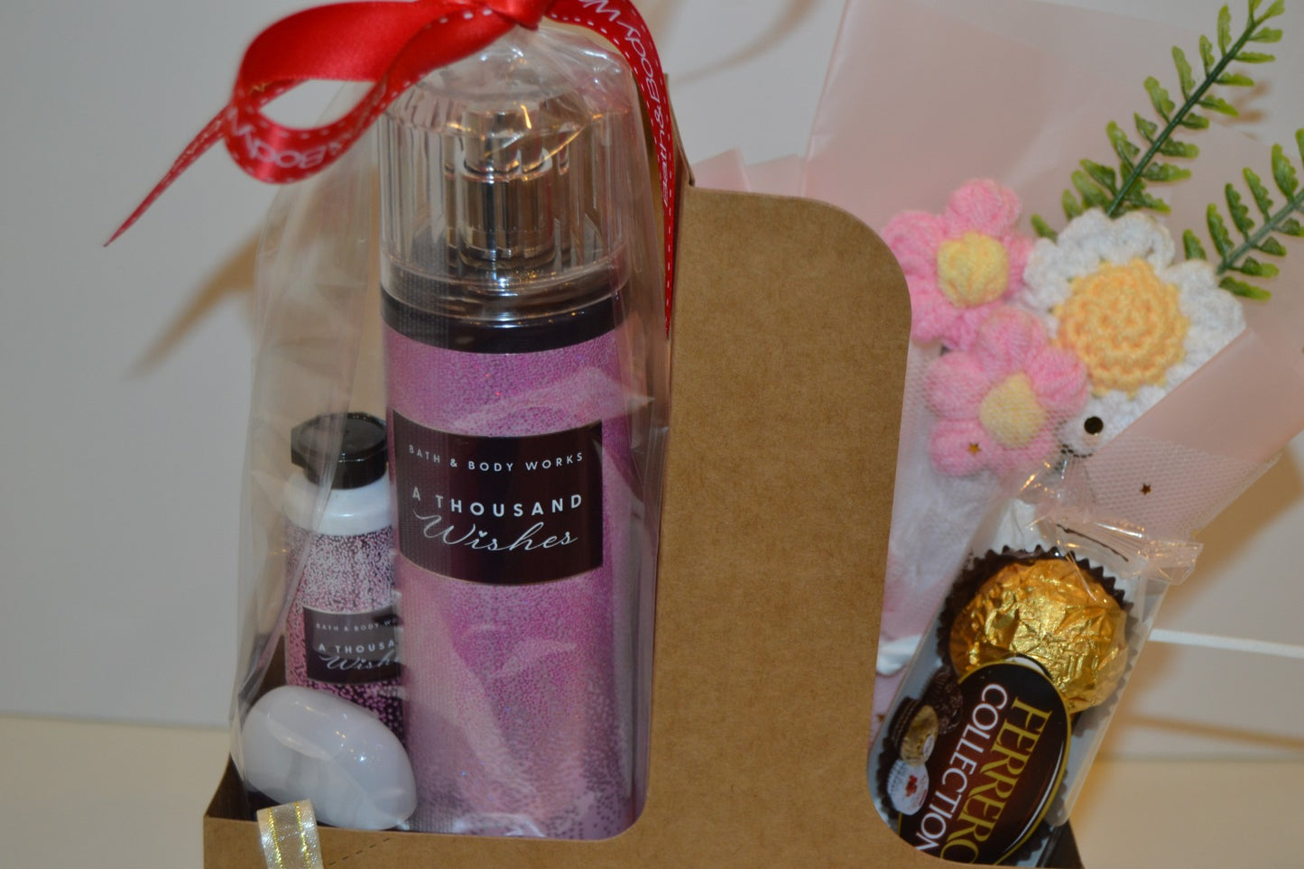 Gift Basket - 05 (Customizable)