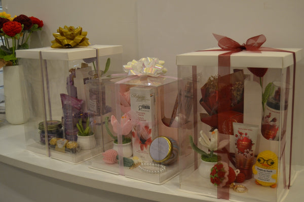 Customizable Gift Boxes