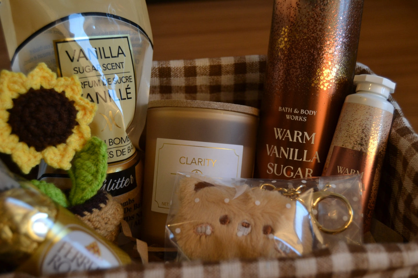 Gift Basket - 02 (Customizable)