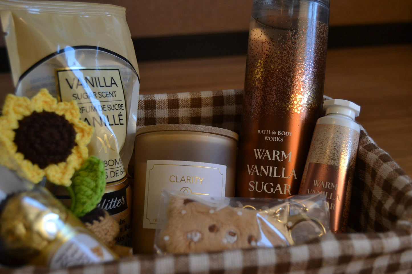 Gift Basket - 02 (Customizable)