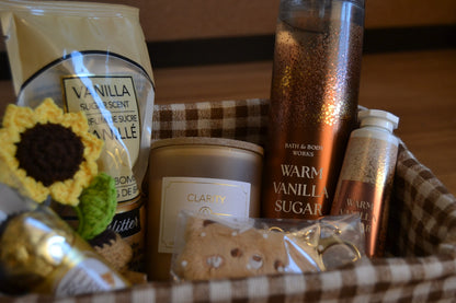 Gift Basket - 02 (Customizable)